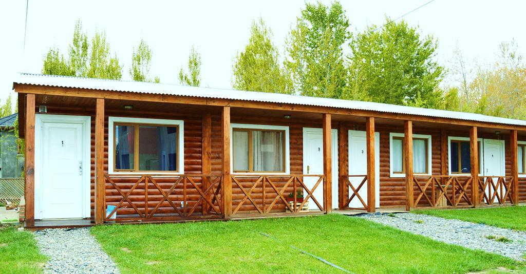 Flores Patagonicas Cabanas Эль-Калафате Номер фото